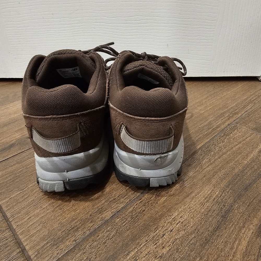 New Balance 669 Hiking Shoes Brown Mens 7.5 wide Gently Worn - Picture 5 of 8